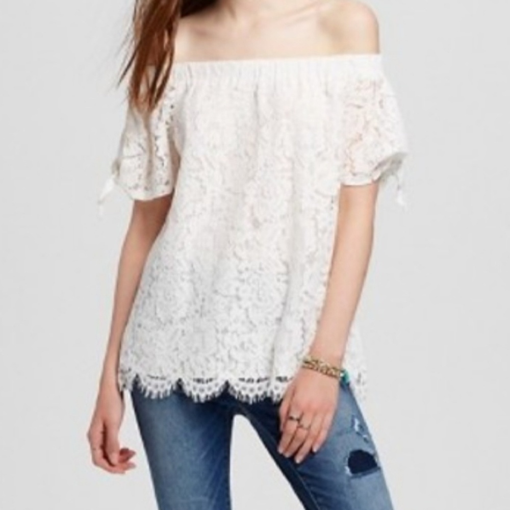 White Lace Off the Shoulder Blouse